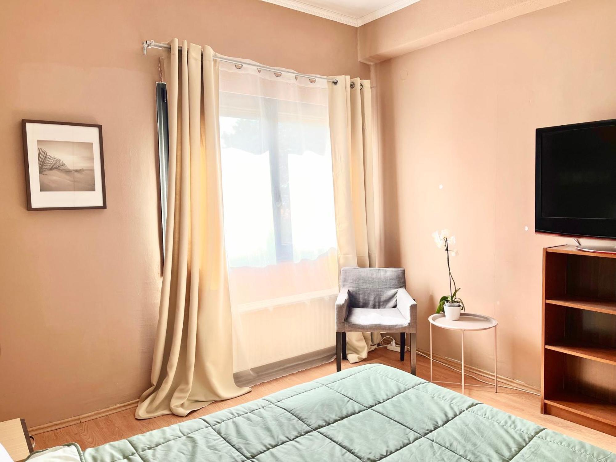 Crystal - Apartment With Garden & Parking Komotini Buitenkant foto